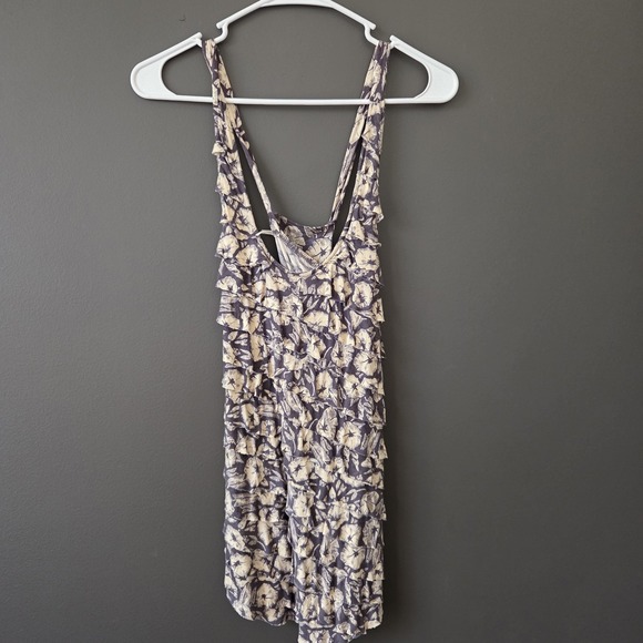 Urban Outfitters Tops - Urban Outfitters‎ Kimchi Blue Women's S Tank Top Tiered Ruffle Cross Back Boho